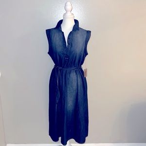 NWT-Women’s Denim Sleeveless Button up Midi Dress With Self Belt Size Medium
